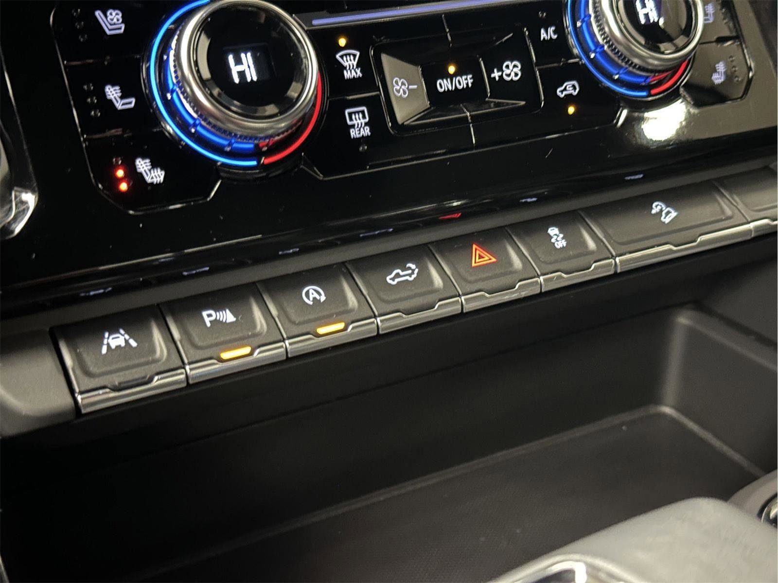 Certified 2023 GMC Sierra 1500 AT4 w/ Technology Package image 34