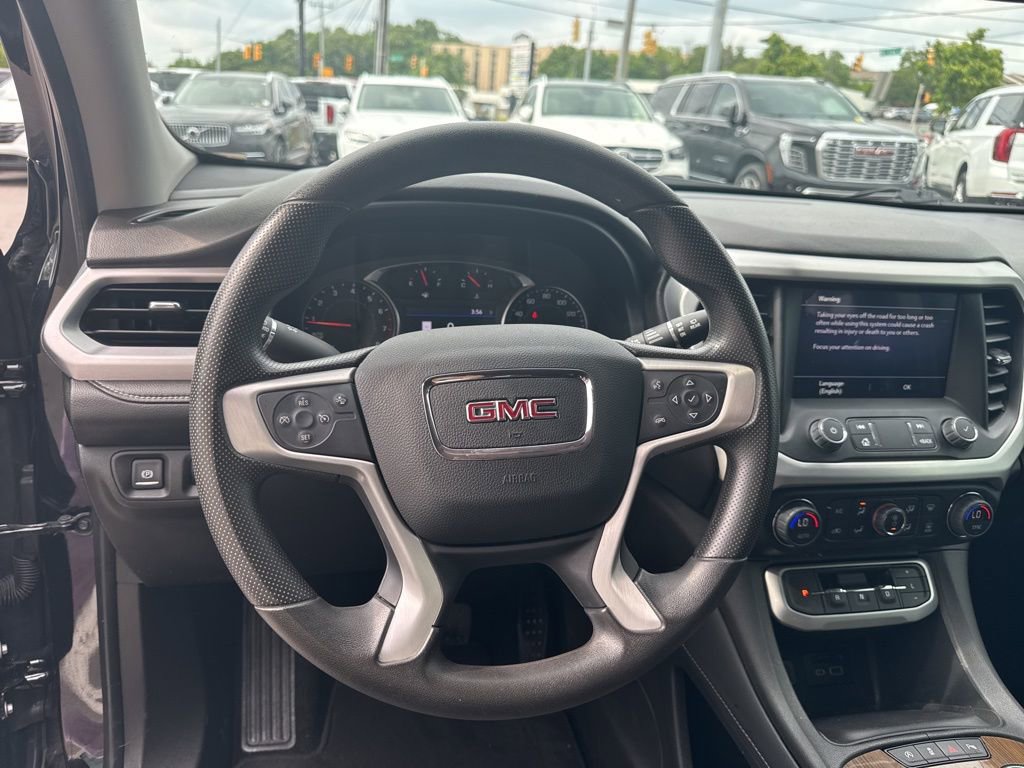 Used 2023 GMC Acadia SLE w/ Driver Convenience Package FWD image 12