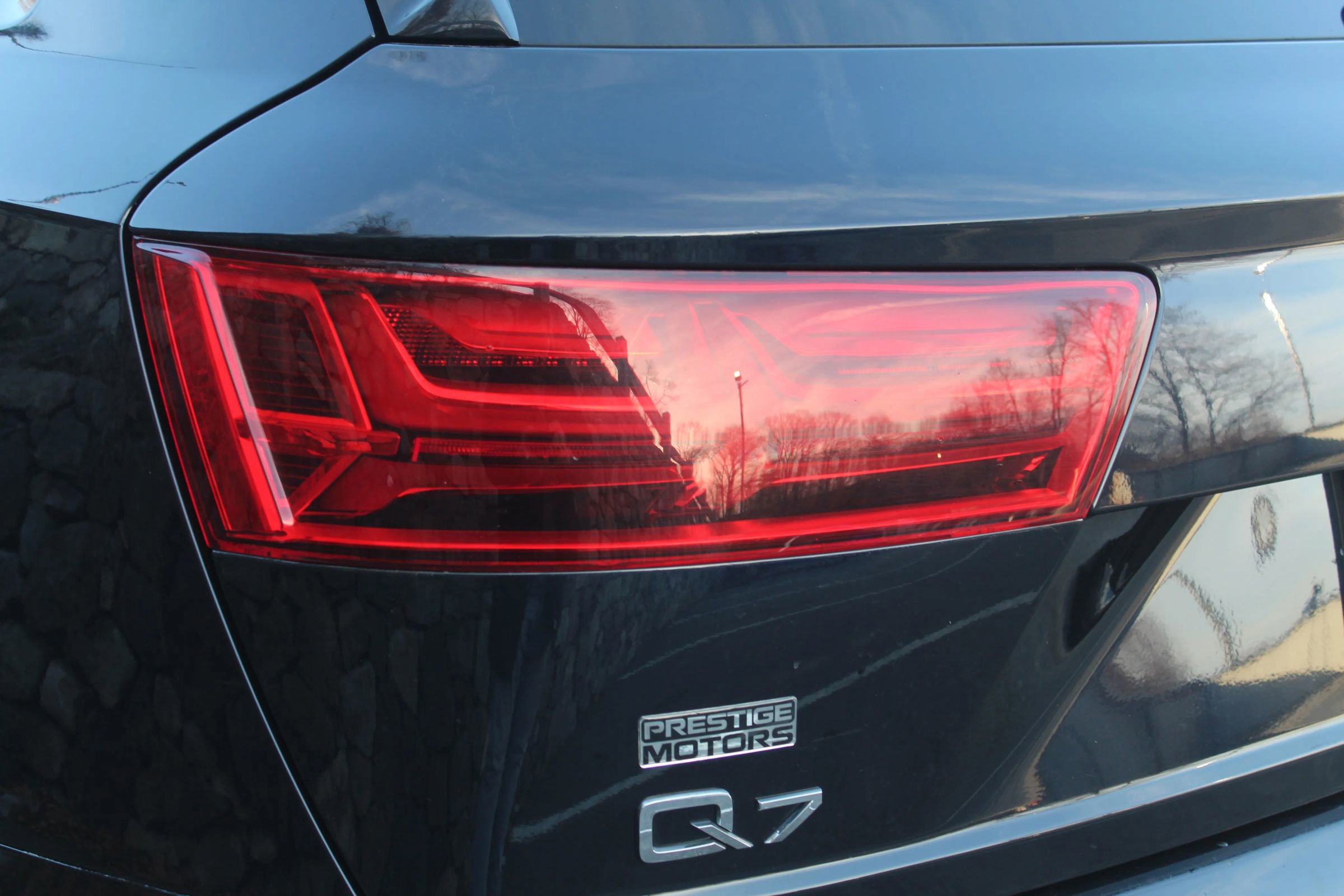 Used 2017 Audi Q7 2.0T Premium Plus w/ Premium Plus Package image 41