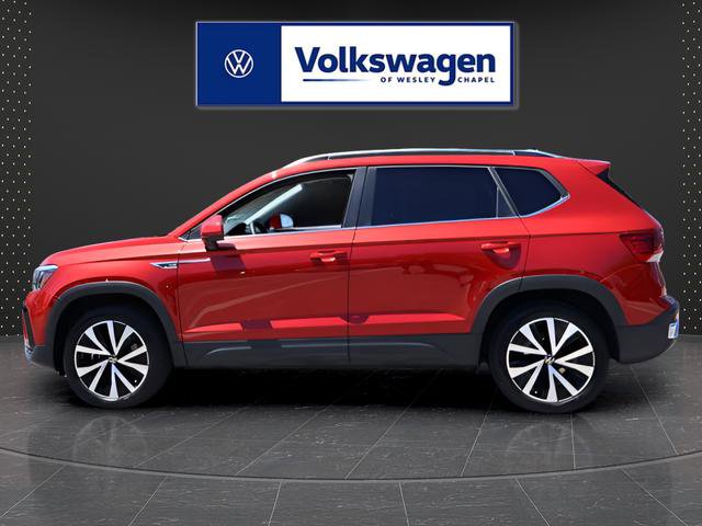 Certified 2022 Volkswagen Taos SE w/ Panoramic Sunroof Package FWD image 5
