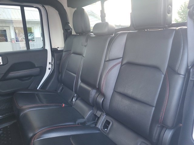 Used 2020 Jeep Gladiator Rubicon w/ Uconnect 4C Nav & Sound Group AWD/4WD image 22