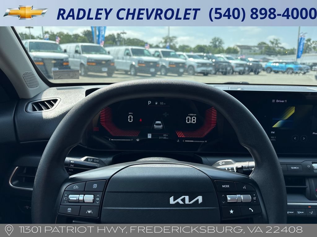 Used 2025 Kia K4 FWD image 6