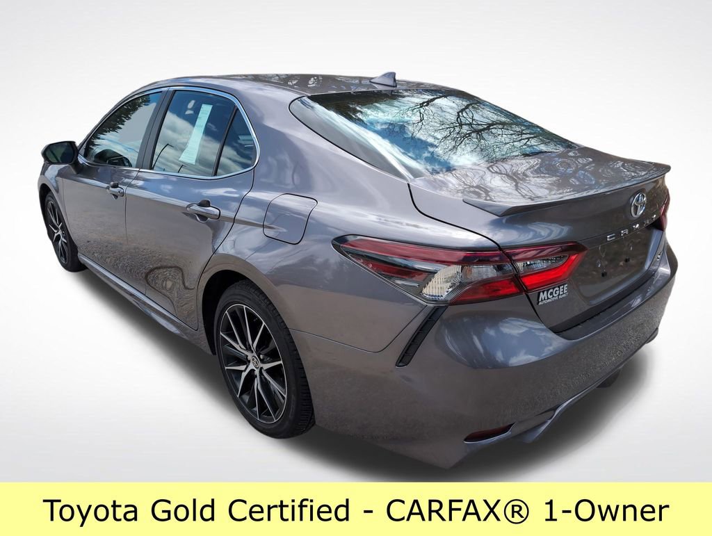 Certified 2024 Toyota Camry SE FWD image 3