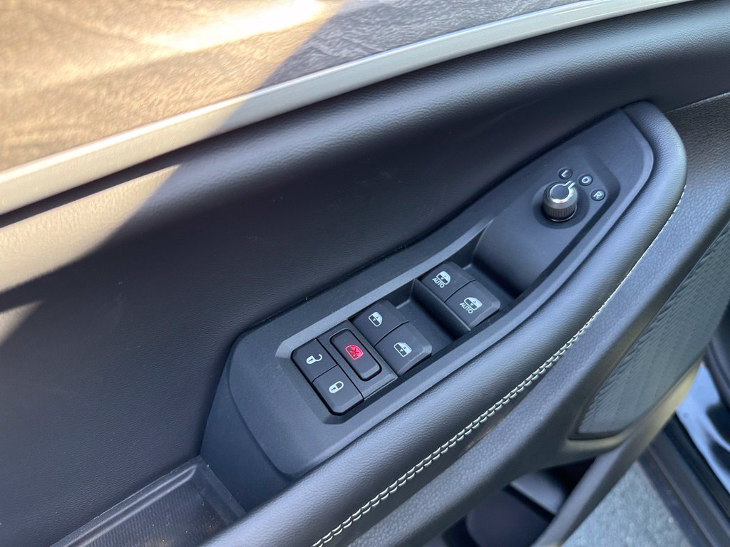 New 2027 Jeep Grand Cherokee Limited AWD/4WD image 27