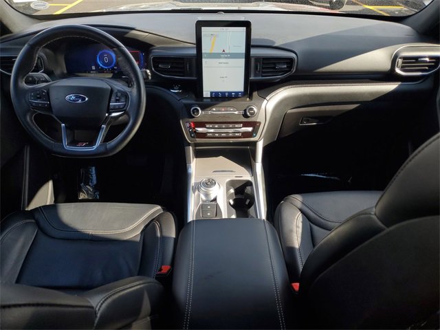 Certified 2020 Ford Explorer ST w/ Premium Technology Package image 32