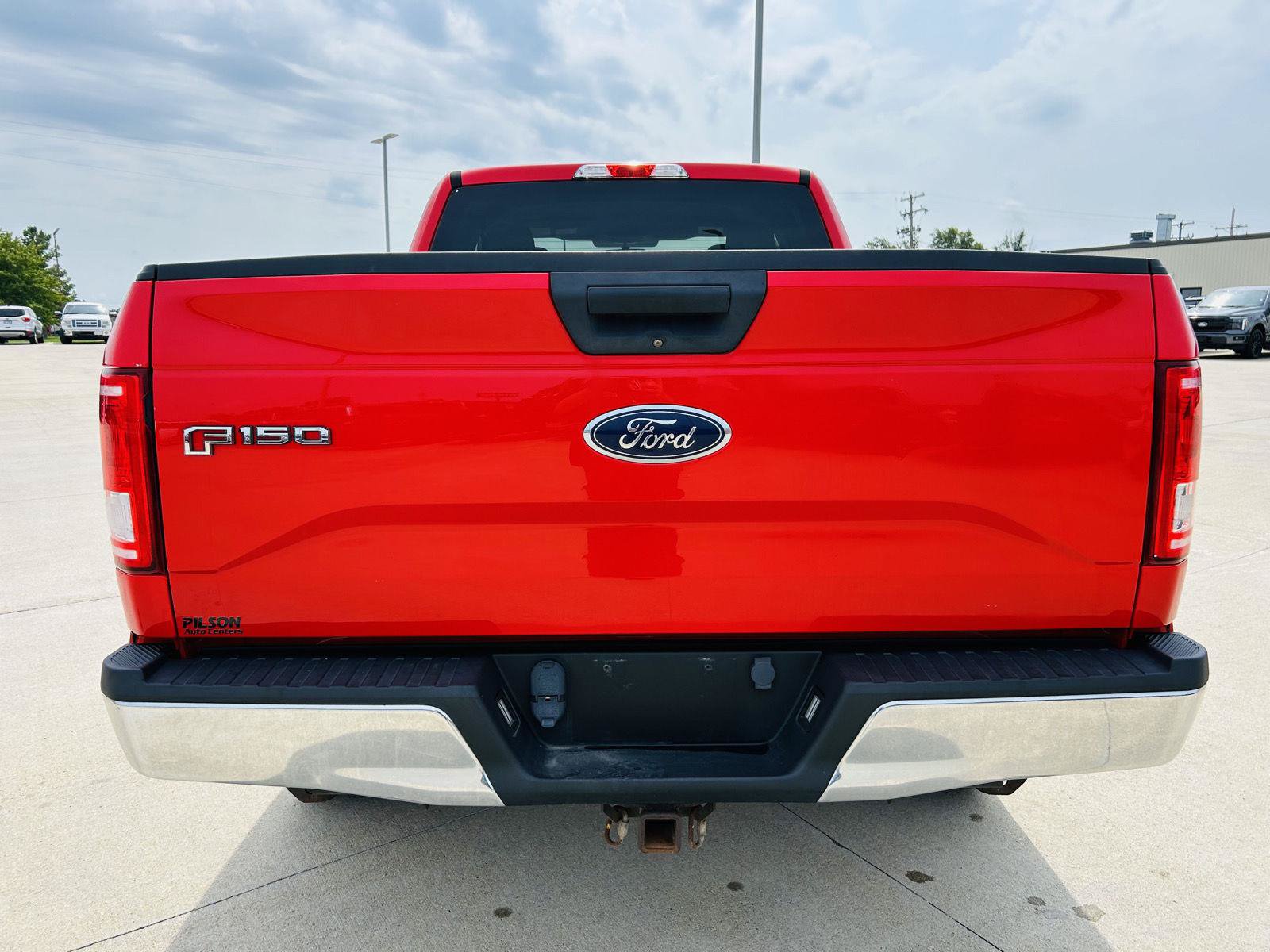 Used 2015 Ford F150 XLT w/ Equipment Group 301A Mid AWD/4WD image 30