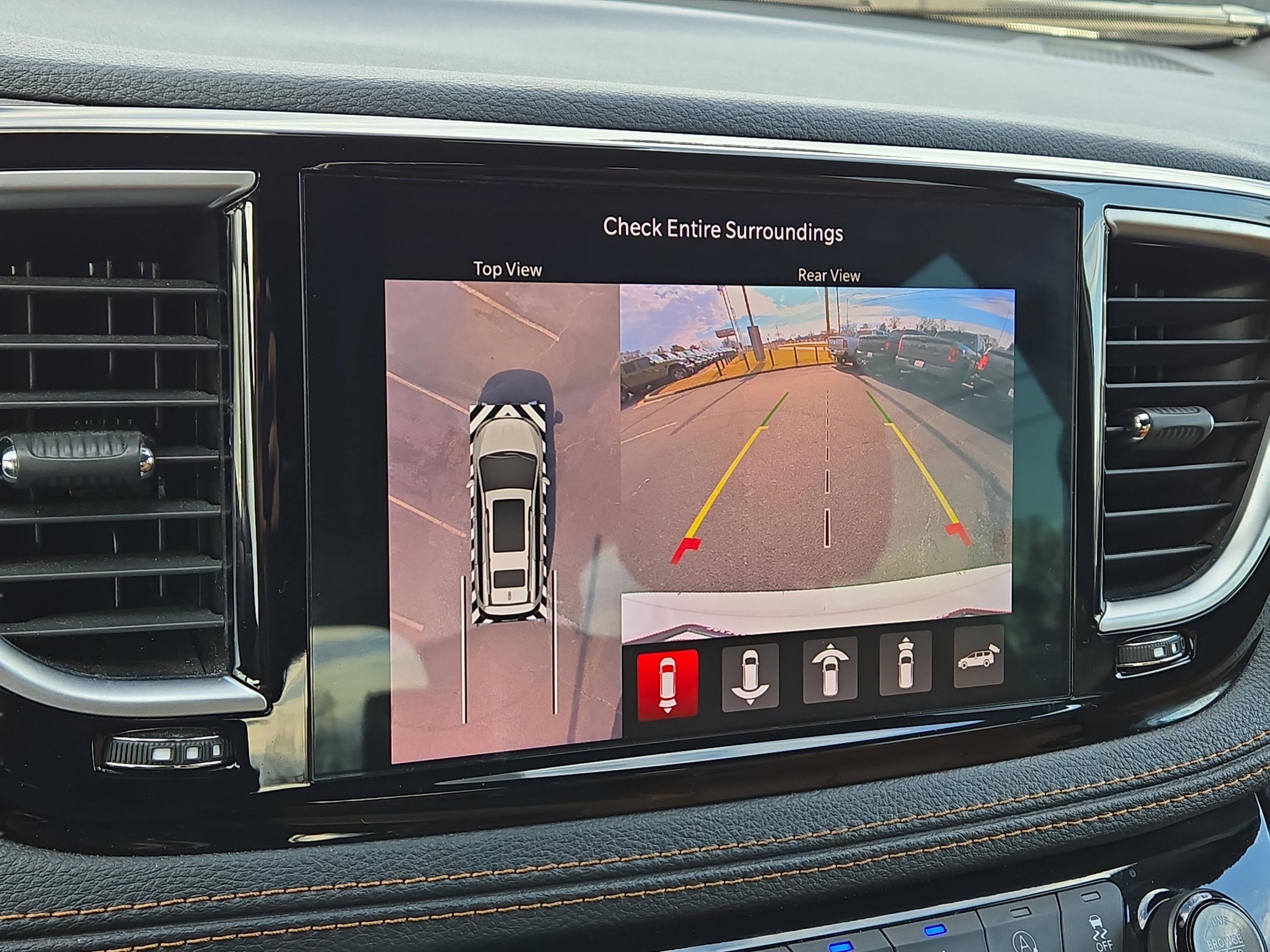 Used 2021 Chrysler Pacifica Pinnacle image 30
