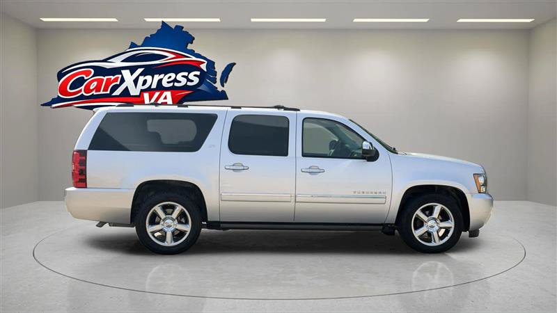 Used 2014 Chevrolet Suburban LTZ RWD image 11