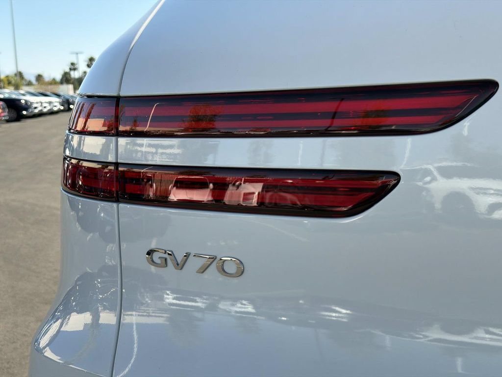 New 2026 Genesis GV70 3.5T Sport Prestige AWD/4WD image 16