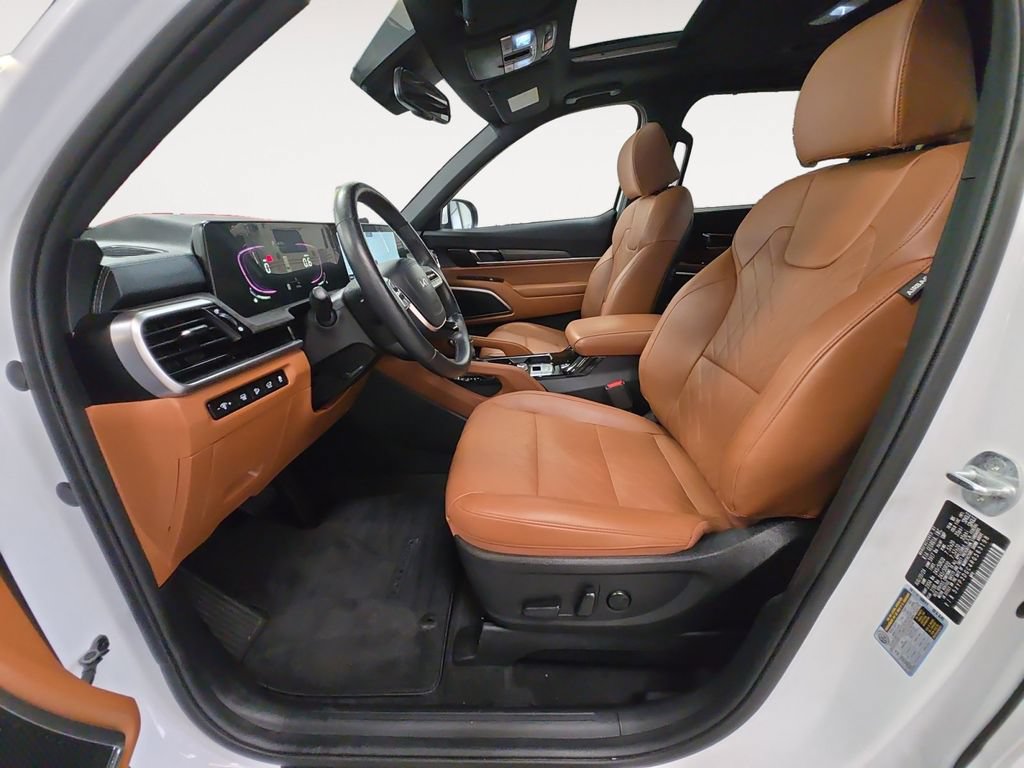 Used 2024 Kia Telluride EX X-Line AWD/4WD image 11