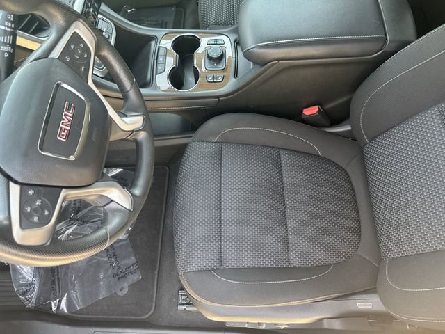 Certified 2023 GMC Acadia SLE w/ Driver Convenience Package image 20