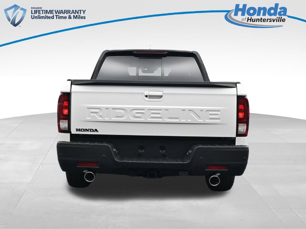 New 2026 Honda Ridgeline Black Edition image 2