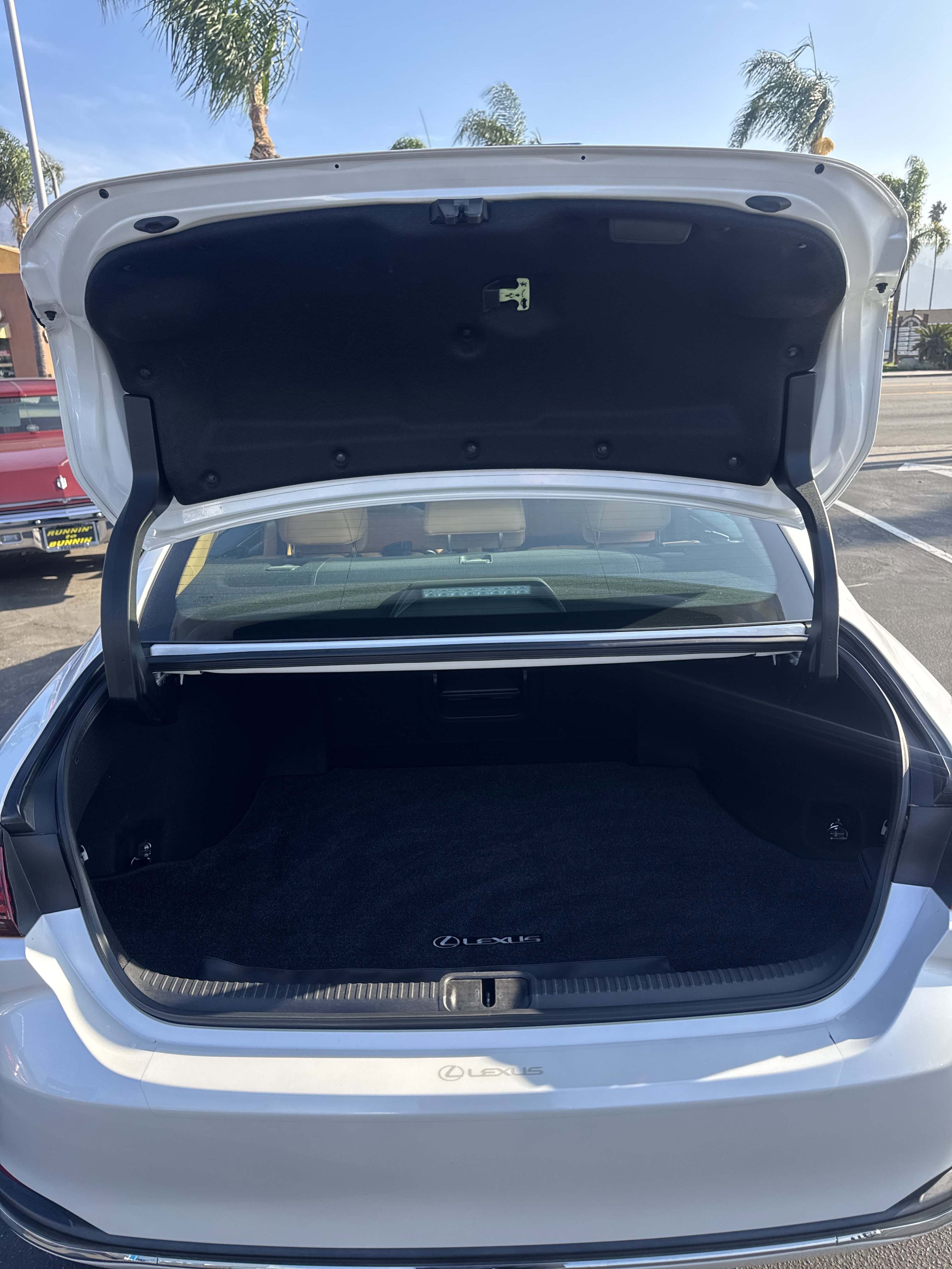 Used 2022 Lexus ES 300h image 14