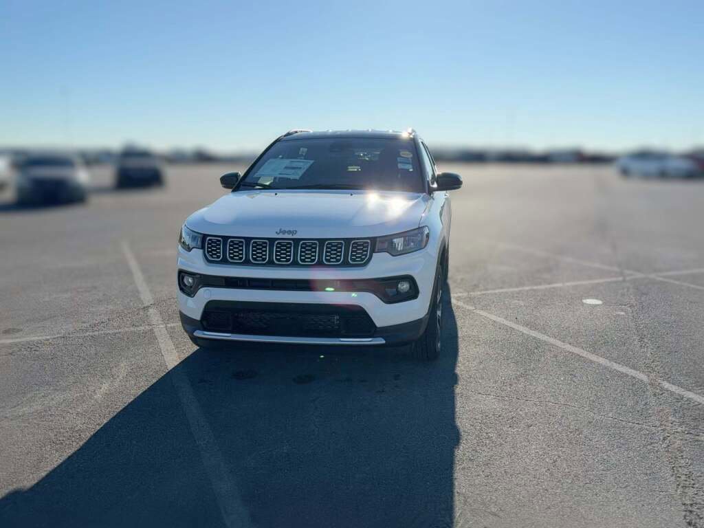 New 2026 Jeep Compass Limited image 2