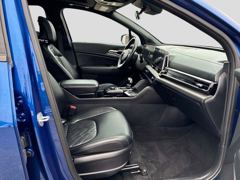 Used 2023 Kia Sportage X-Line w/ X-Line Premium Package image 9