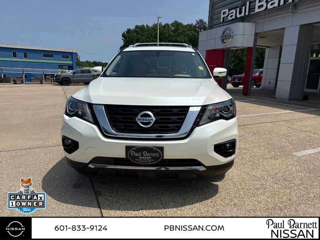 Used 2019 Nissan Pathfinder Platinum FWD image 16