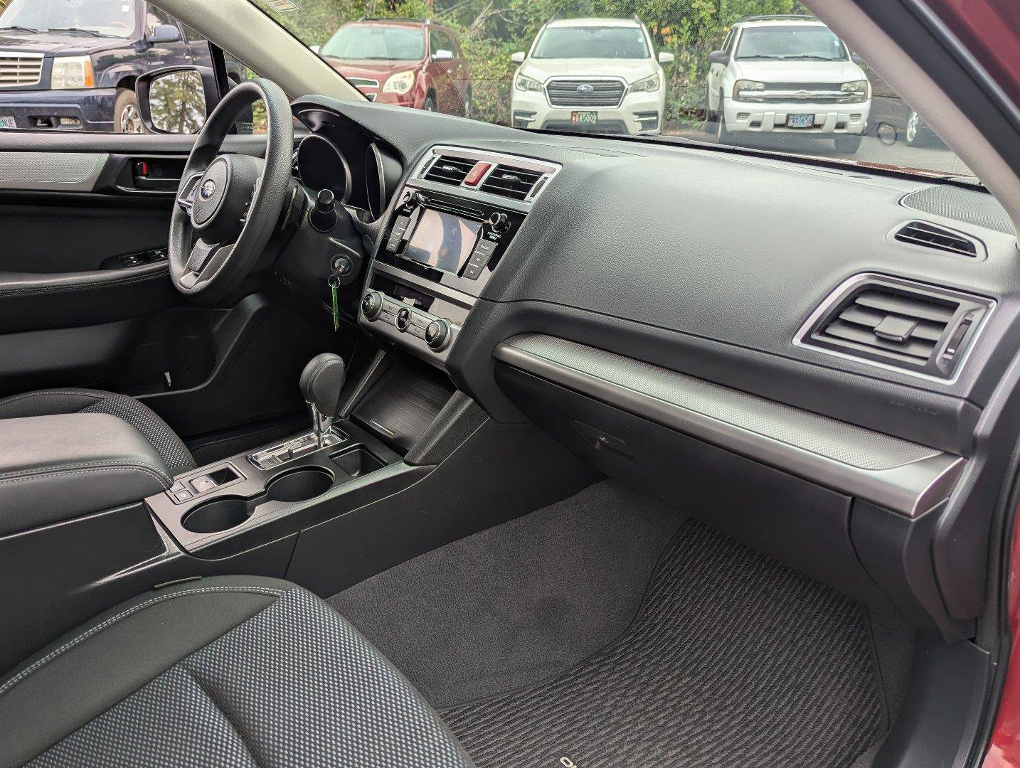 Used 2019 Subaru Outback 2.5i AWD/4WD image 30