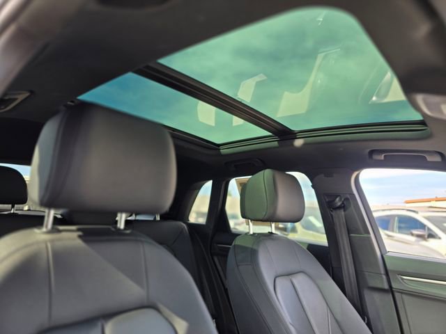 Used 2023 Audi Q3 2.0T Premium image 12