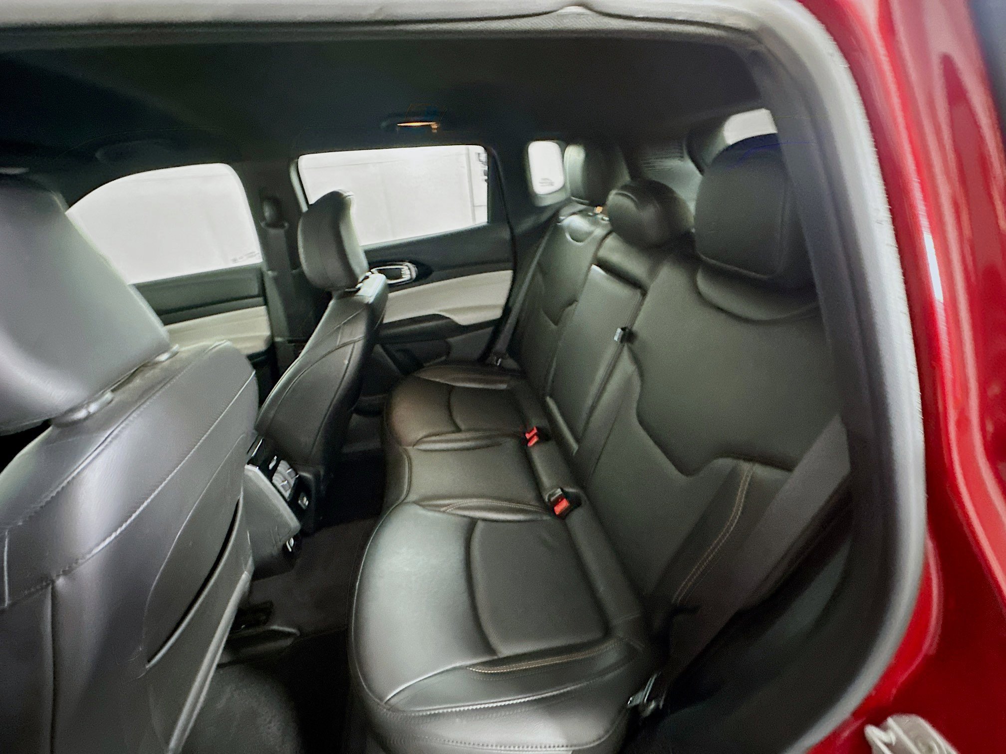 Used 2023 Jeep Compass Limited image 26