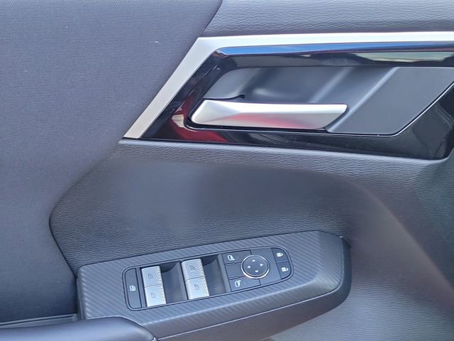 New 2026 Mitsubishi Outlander ES image 21