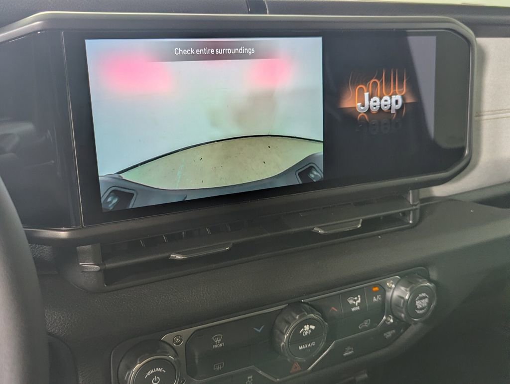 New 2026 Jeep Gladiator Sport image 25