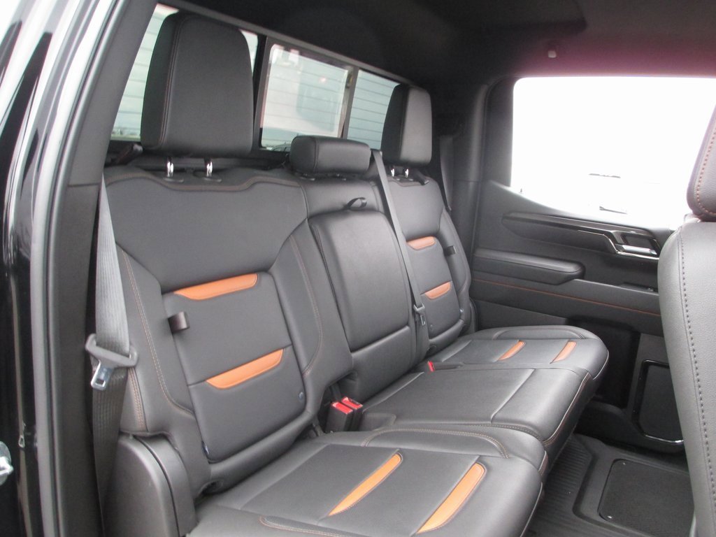 Certified 2022 GMC Sierra 1500 AT4 w/ AT4 Premium Package image 22
