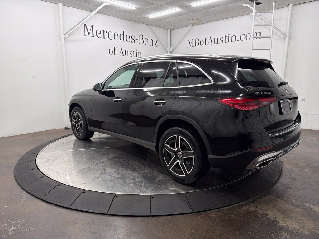 Certified 2026 Mercedes-Benz GLC 300 4MATIC image 5