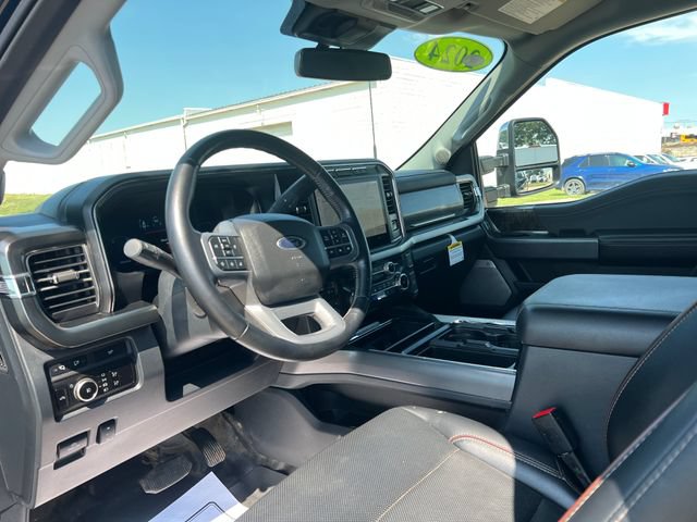 Used 2024 Ford F350 Lariat w/ Chrome Package AWD/4WD image 32