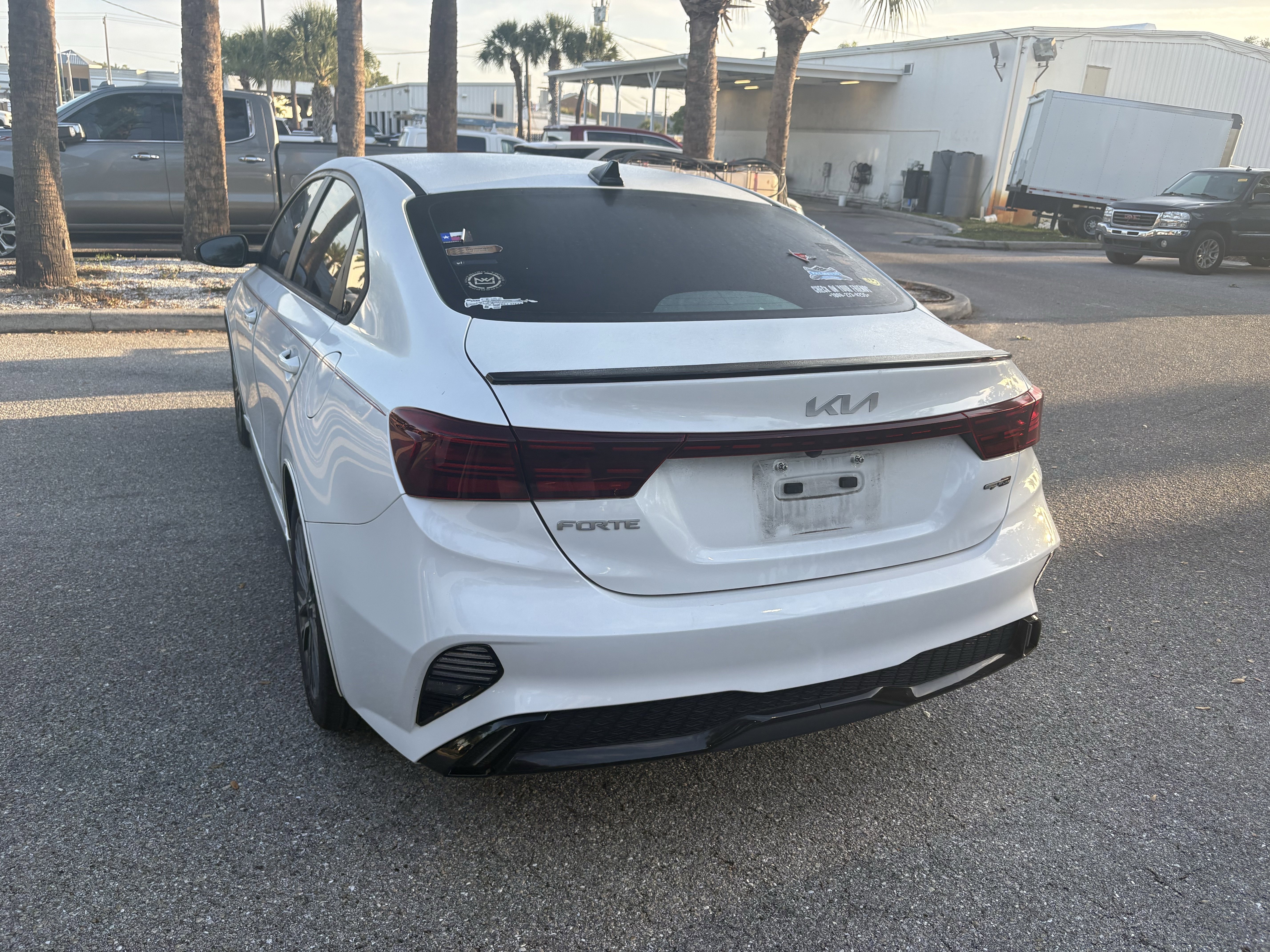 Used 2022 Kia Forte GT-Line w/ GT-Line Premium Package image 5