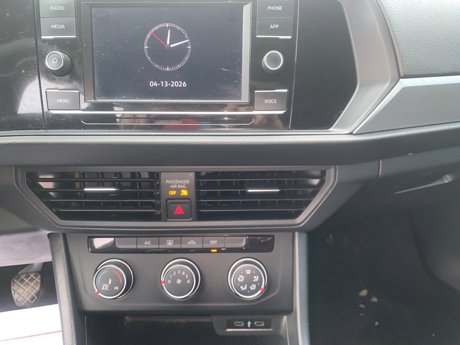 Used 2020 Volkswagen Jetta S w/ Driver Assistance Package image 9