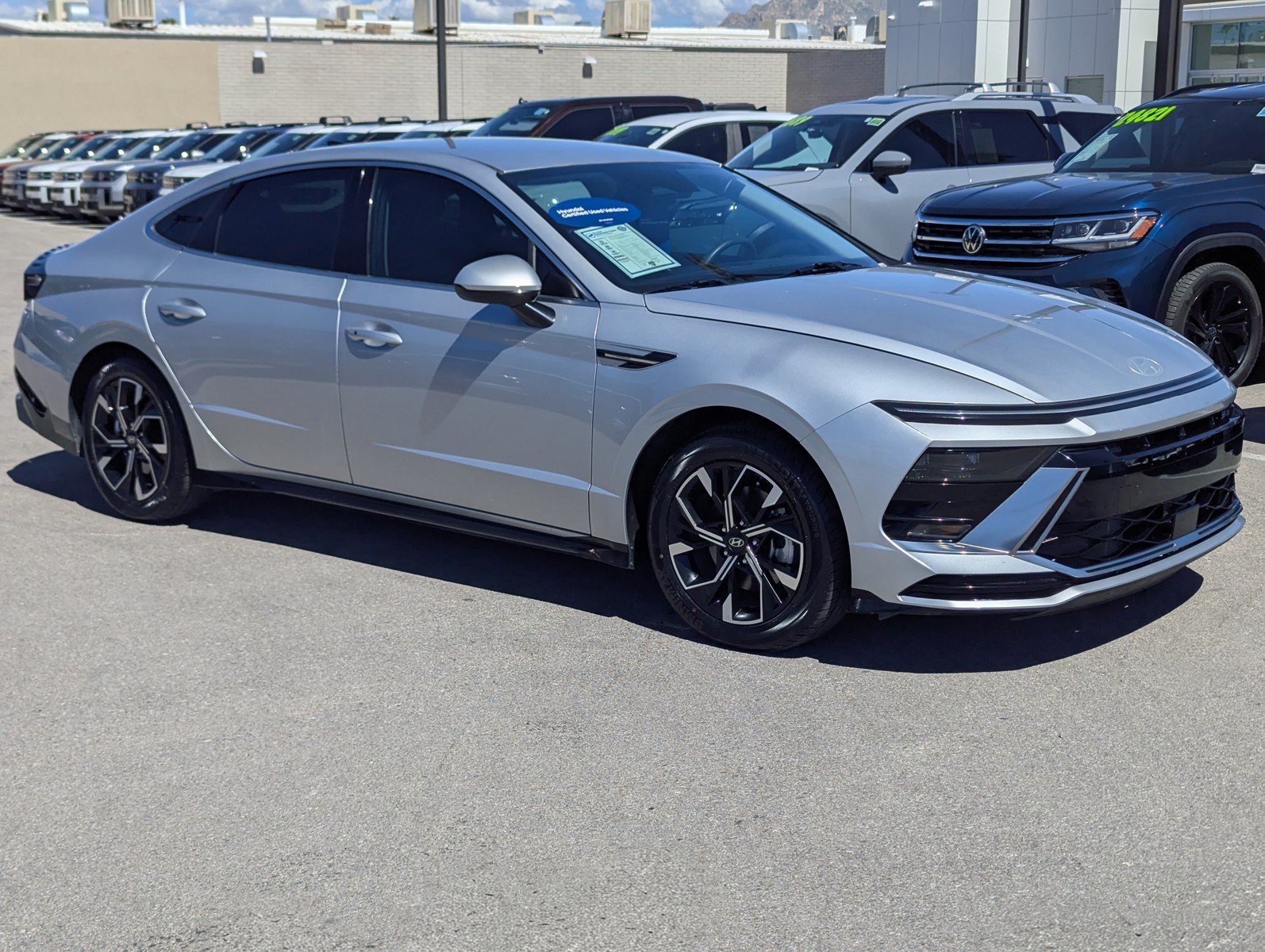 Certified 2024 Hyundai Sonata SEL FWD image 1