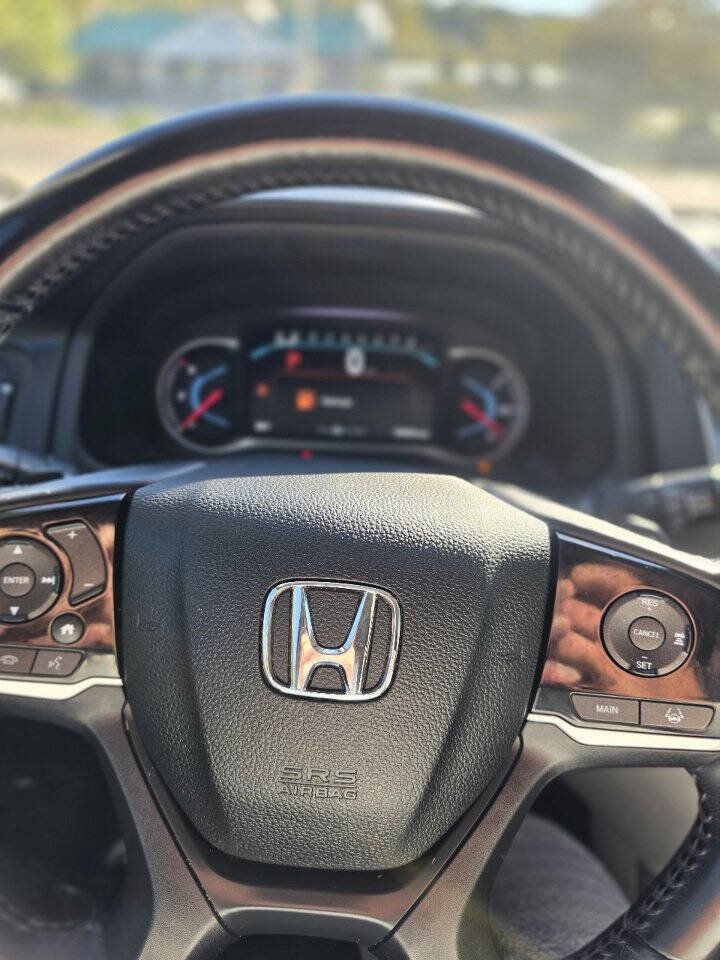 Used 2019 Honda Pilot Touring image 17