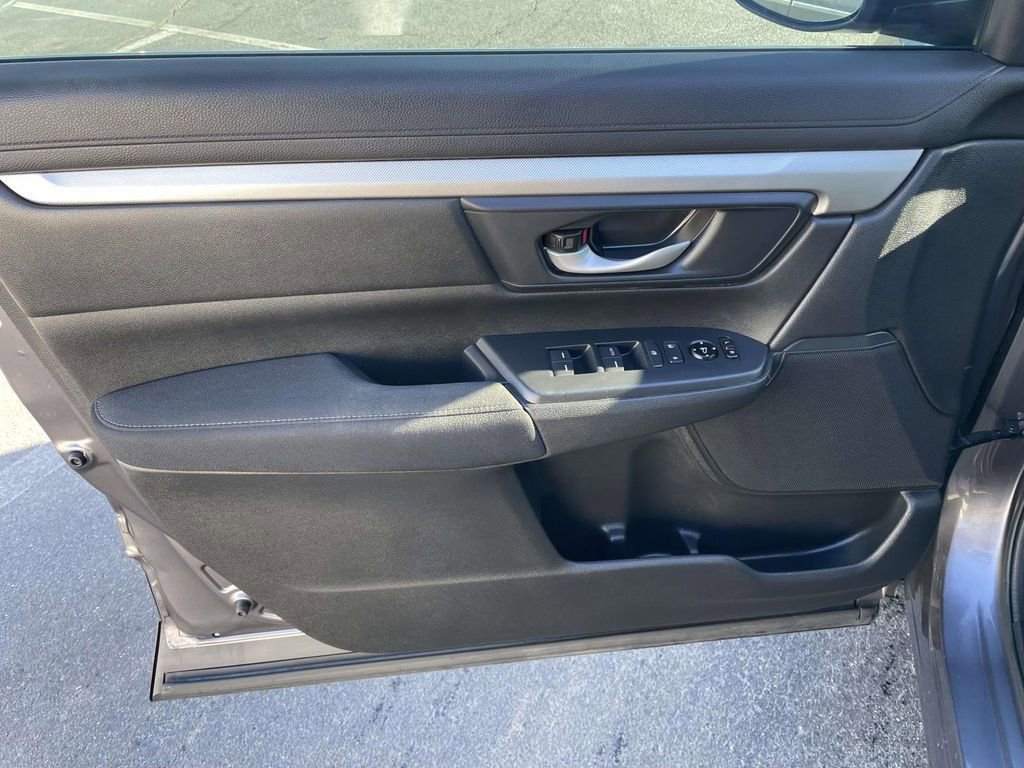 Used 2020 Honda CR-V LX image 27