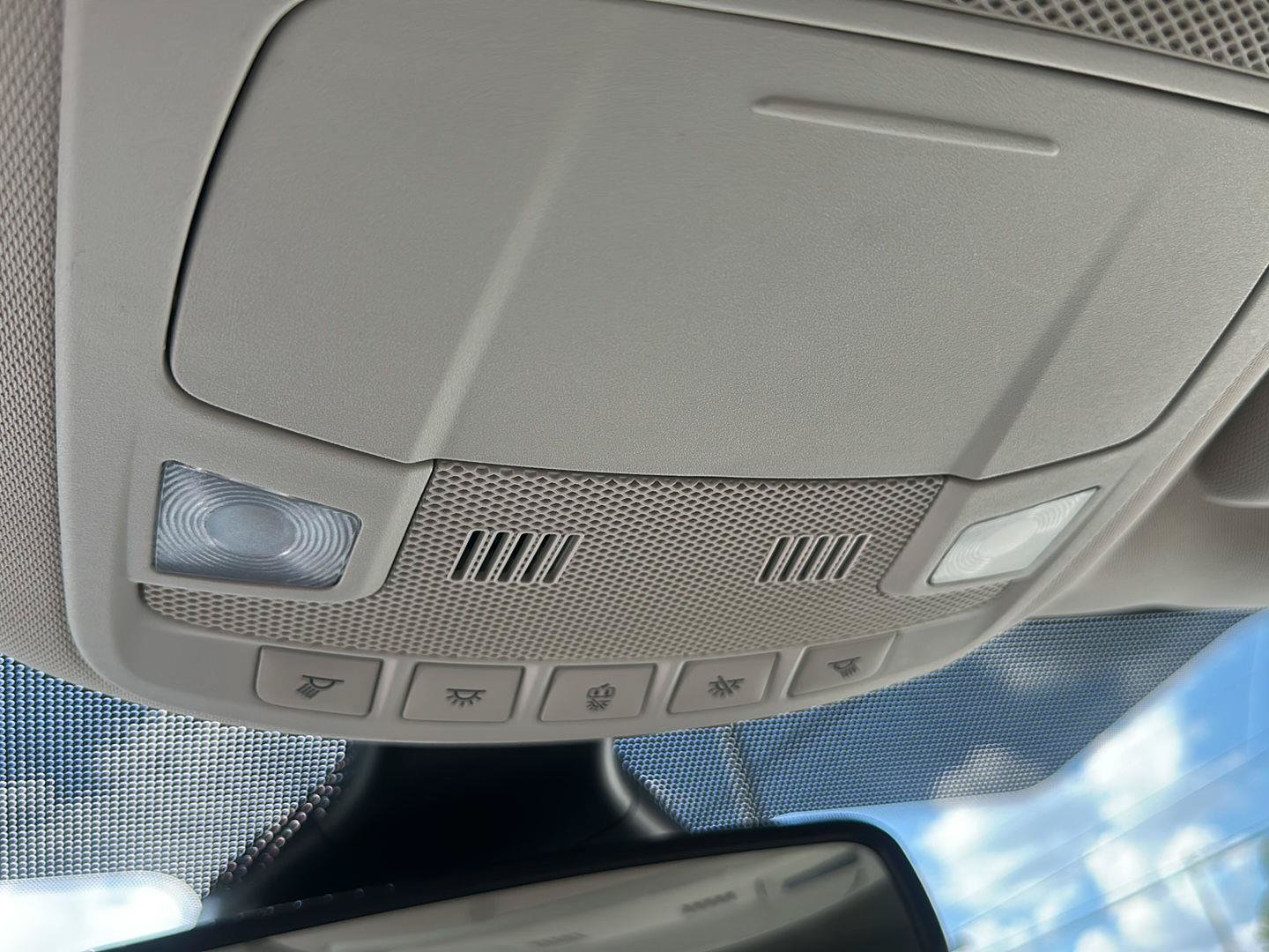 Used 2021 Ford Edge Titanium w/ Cargo Accessory Package FWD image 31