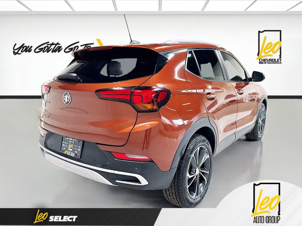 Used 2021 Buick Encore GX Select w/ Advanced Technology Package FWD image 5