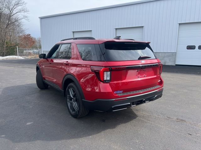 New 2026 Ford Explorer ST-Line w/ ST-Line Street Pack image 7