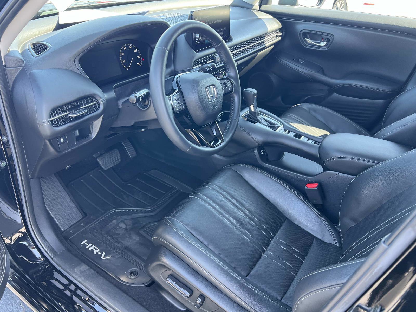 Certified 2024 Honda HR-V EX-L image 5