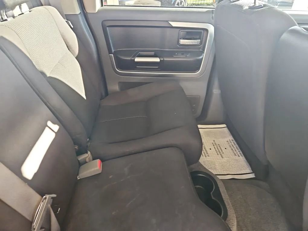 Used 2007 Mitsubishi Raider LS image 15