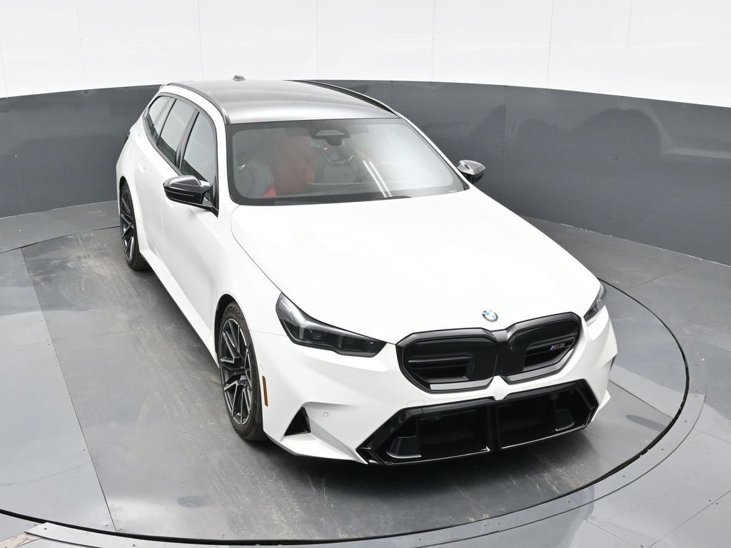 Used 2025 BMW M5 Touring w/ M Driver's Package image 32