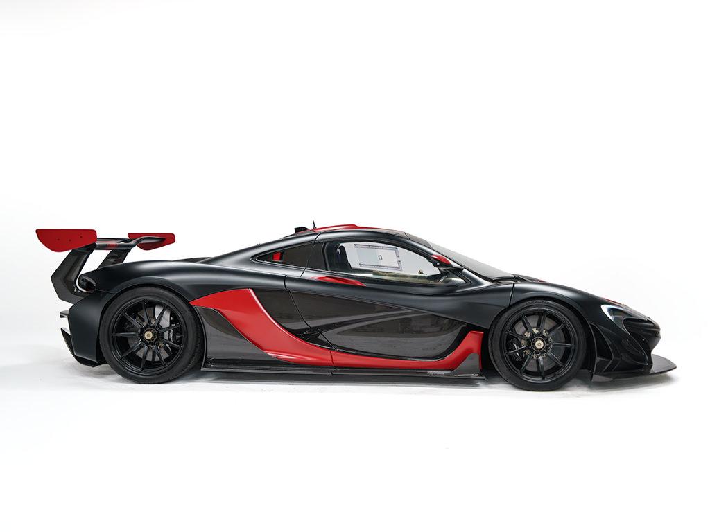 Used 2015 McLaren P1 RWD image 3