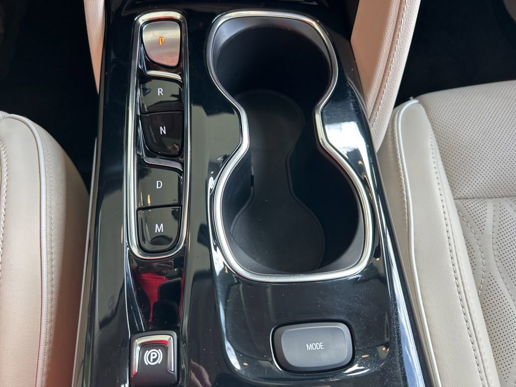 Used 2023 Buick Envision Avenir image 18