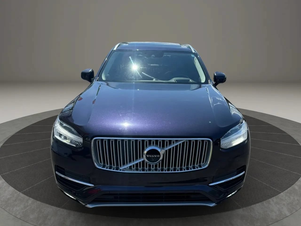 Used 2019 Volvo XC90 T6 Inscription w/ Luxury Package AWD/4WD image 4