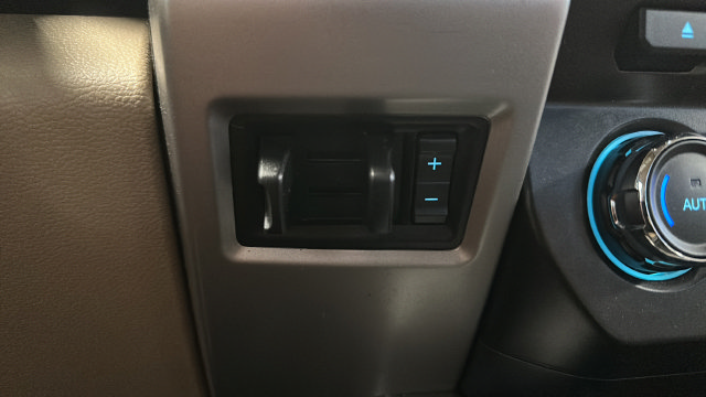 Used 2018 Ford F250 Lariat w/ Chrome Package AWD/4WD image 27