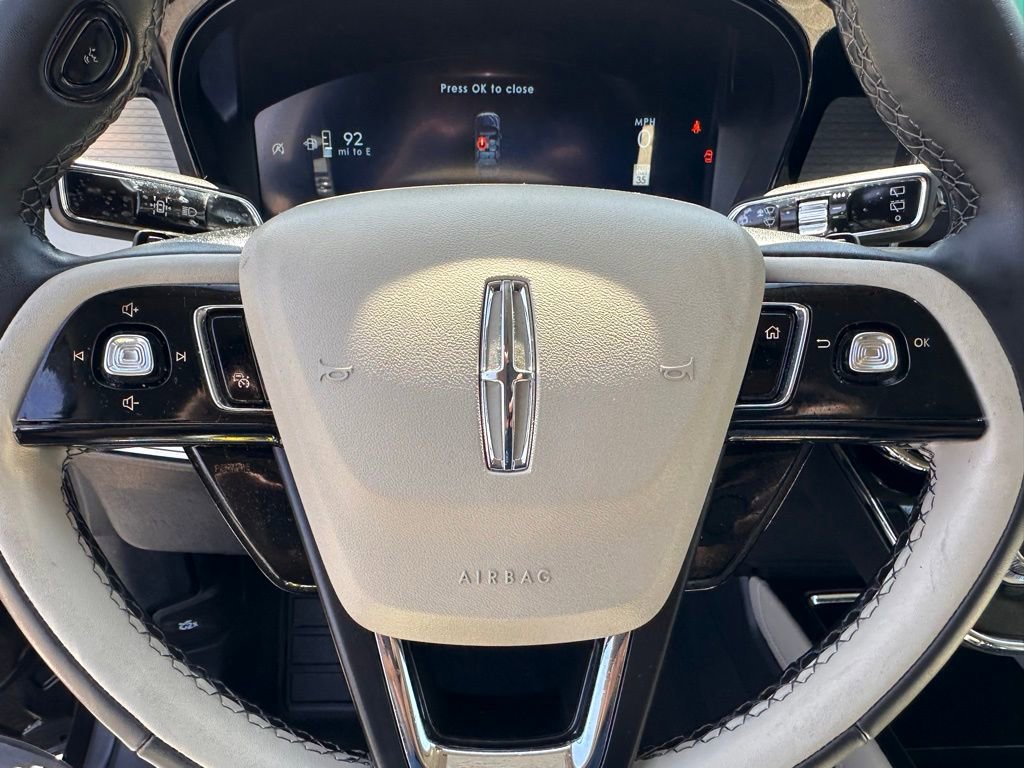 Used 2025 Lincoln Corsair FWD image 27