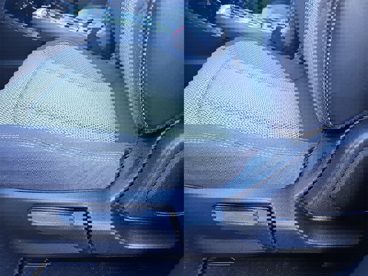 Certified 2024 Subaru Crosstrek 2.0i Premium image 29