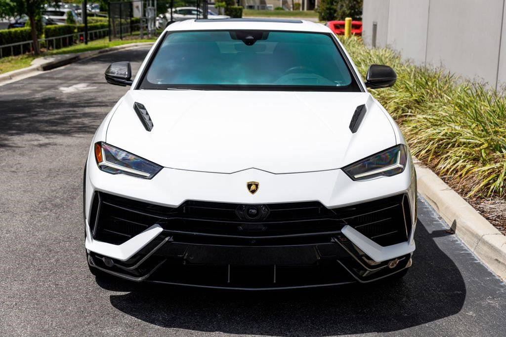 Used 2024 Lamborghini Urus Performante image 8