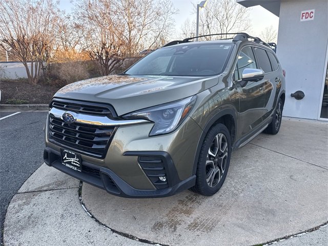 Certified 2023 Subaru Ascent Limited w/ Technology Package image 4