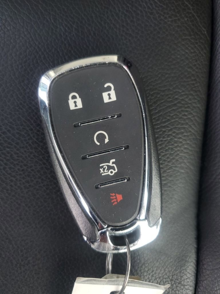 Used 2016 Chevrolet Malibu Hybrid w/ Leather Package image 35