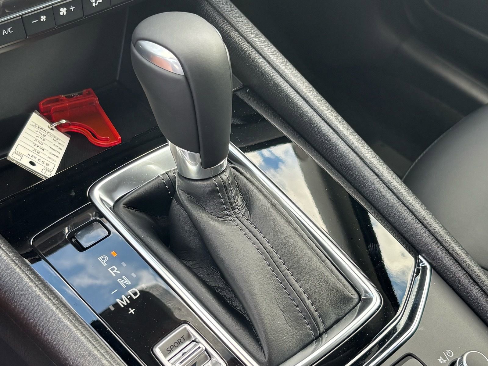 Used 2025 MAZDA CX-5 AWD 2.5 S w/ Select Package image 17