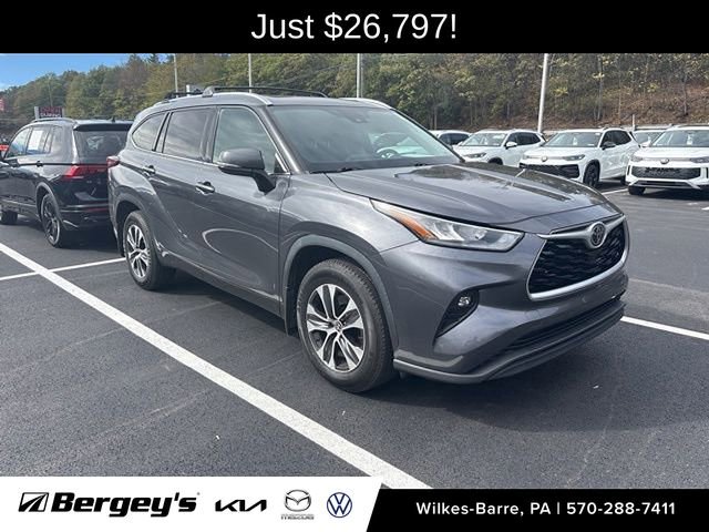 Used 2020 Toyota Highlander XLE